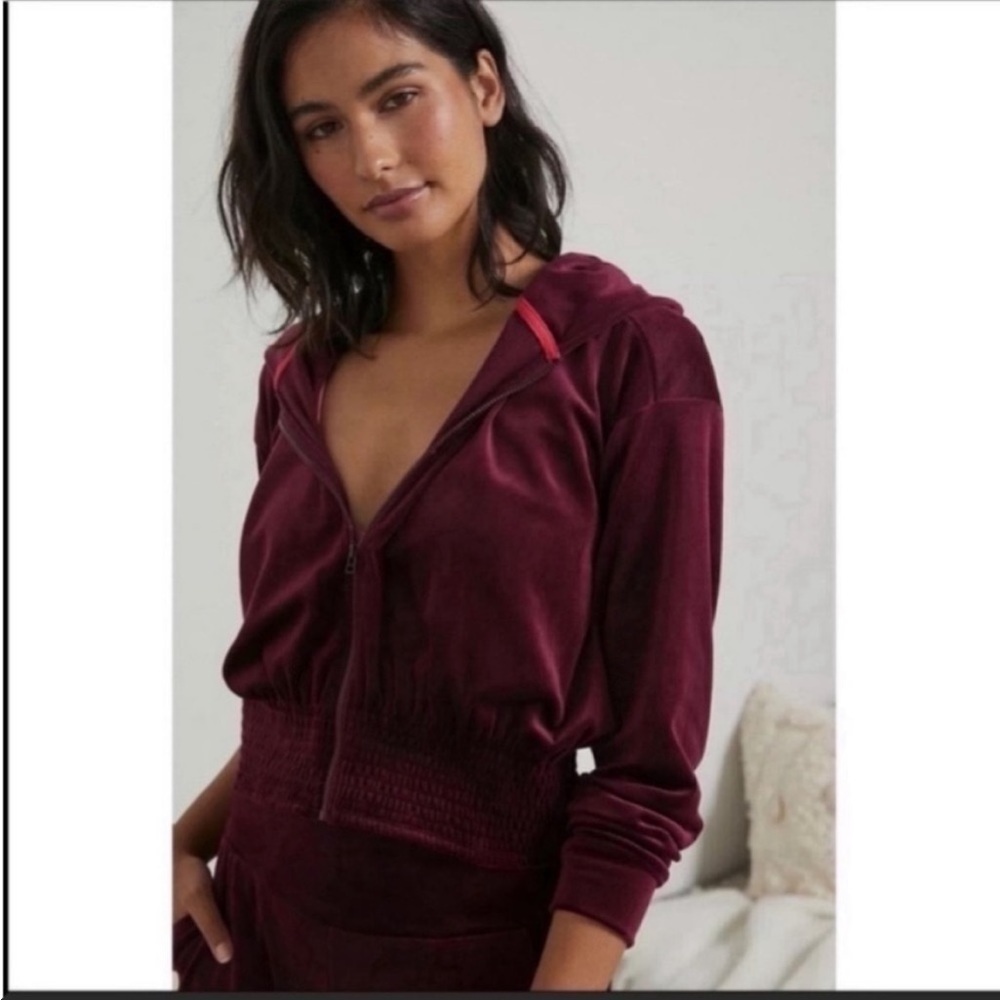 Anthropologie Saturday/Sunday Catie Velvet Cropped Zip Hoodie Eggplant Petite MP